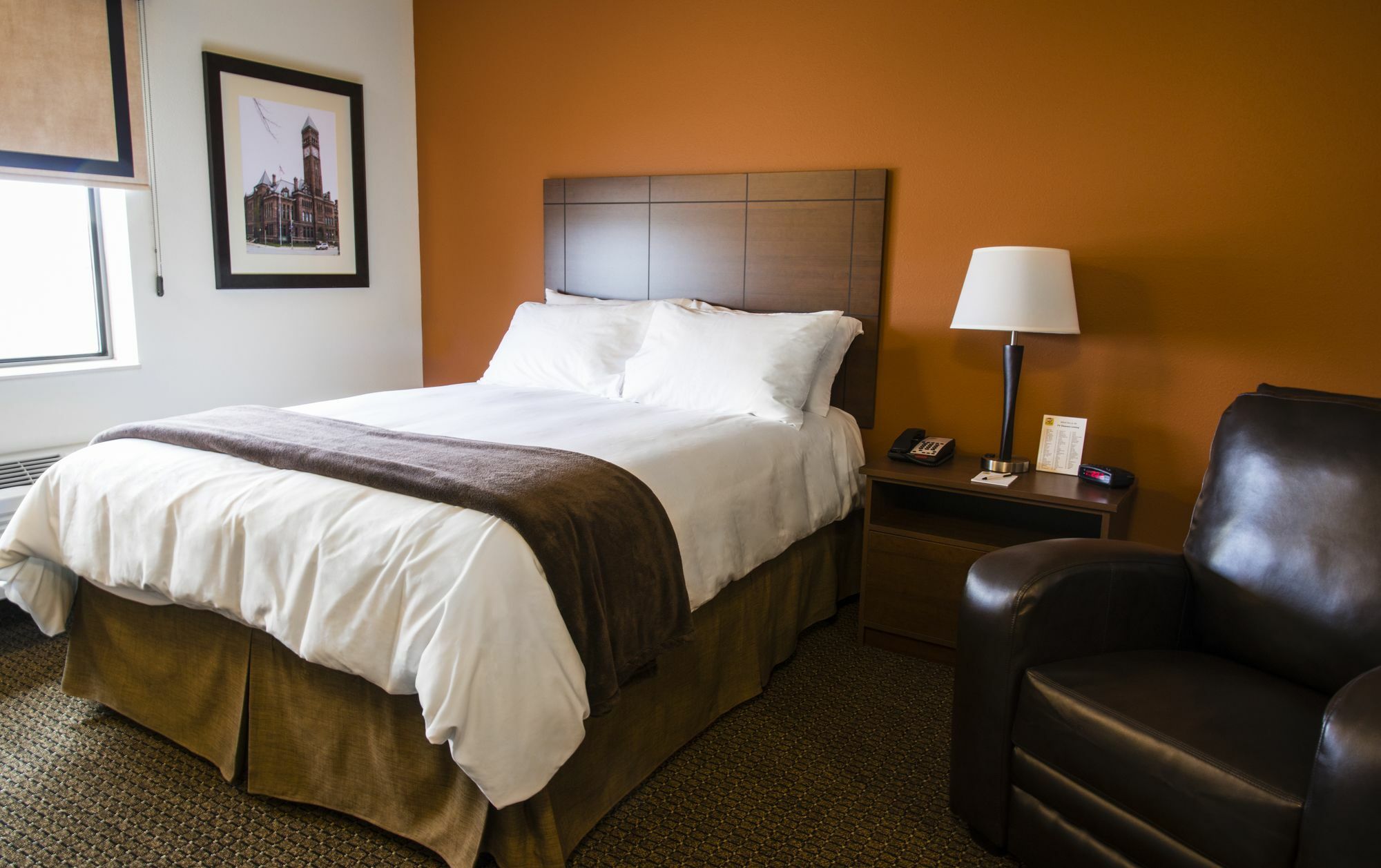 My Place Hotel-Jamestown, Nd Buitenkant foto