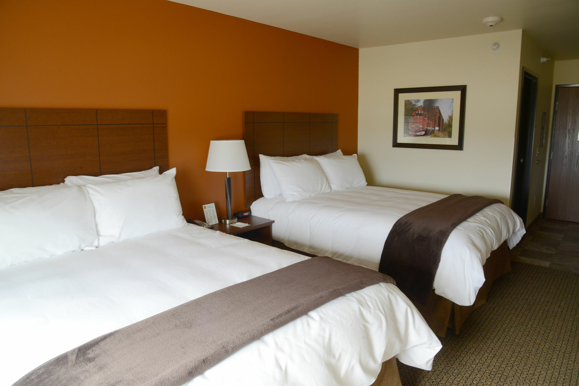 My Place Hotel-Jamestown, Nd Buitenkant foto